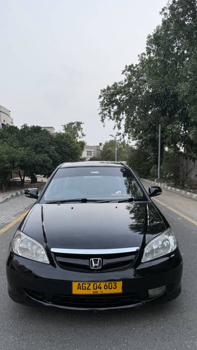 Honda civic 2004 full option