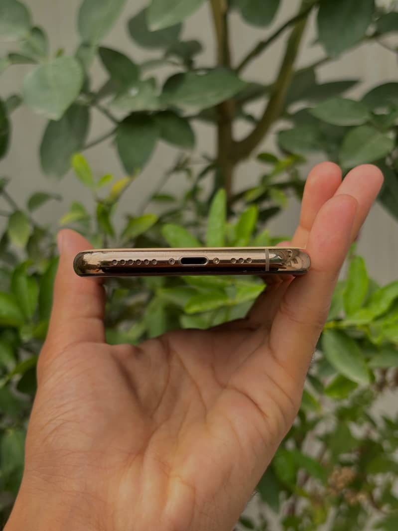 Iphone 11 pro 1