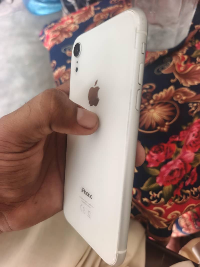 iphone Xr 4