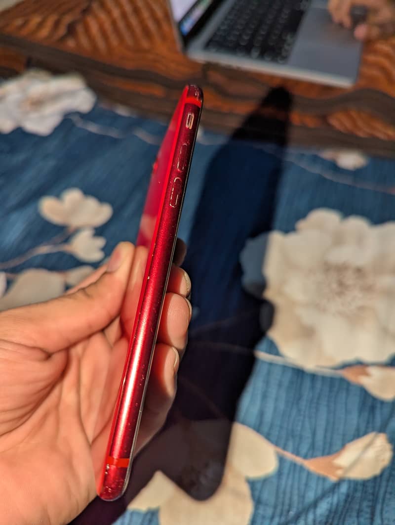 Apple iPhone SE 6