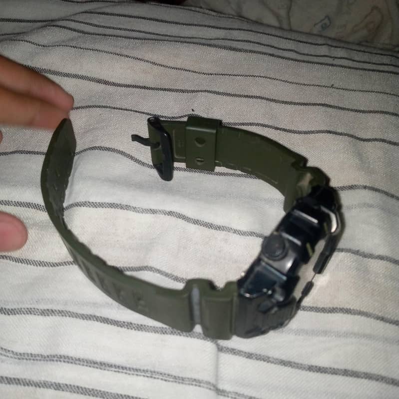 Casio watch 0