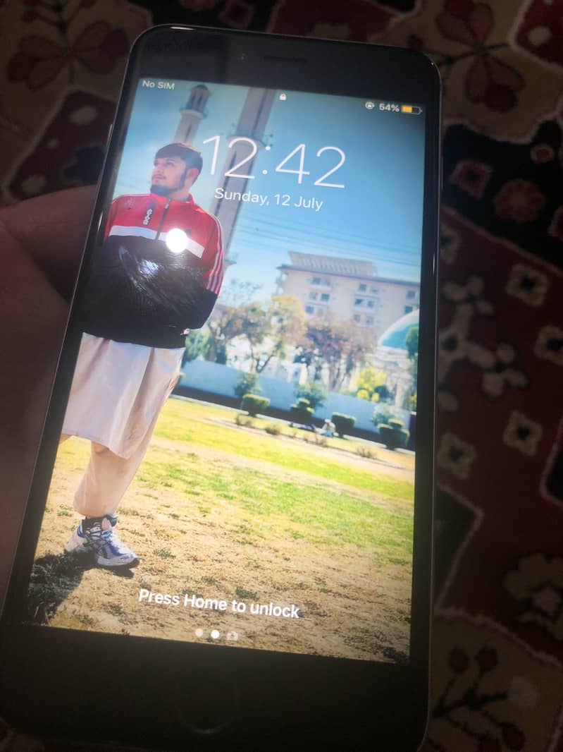 iPhone 6 Plus 1