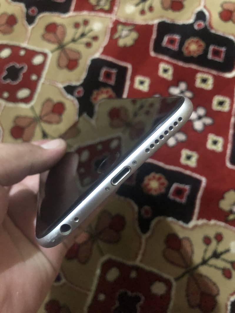iPhone 6 Plus 2