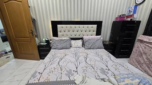 King bed set Black