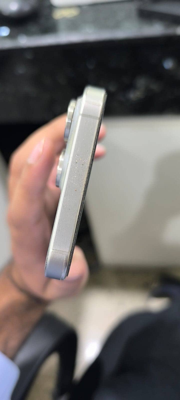 Apple iPhone 15 Pro Max 3