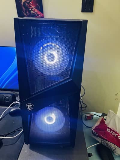 Gaming Pc case rgb keyboard and mouse