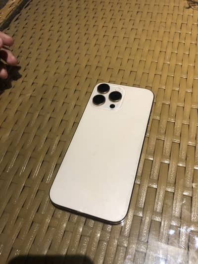 Apple iPhone 16 Pro Max 256 / JV / 100% BH with complete box