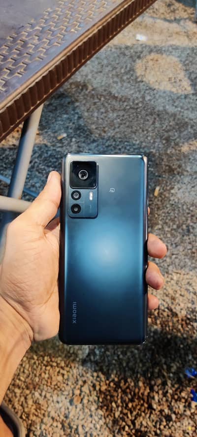Xiaomi 12T Pro – 200MP Camera & Snapdragon 8+ Gen 1 (10/10 Condition)