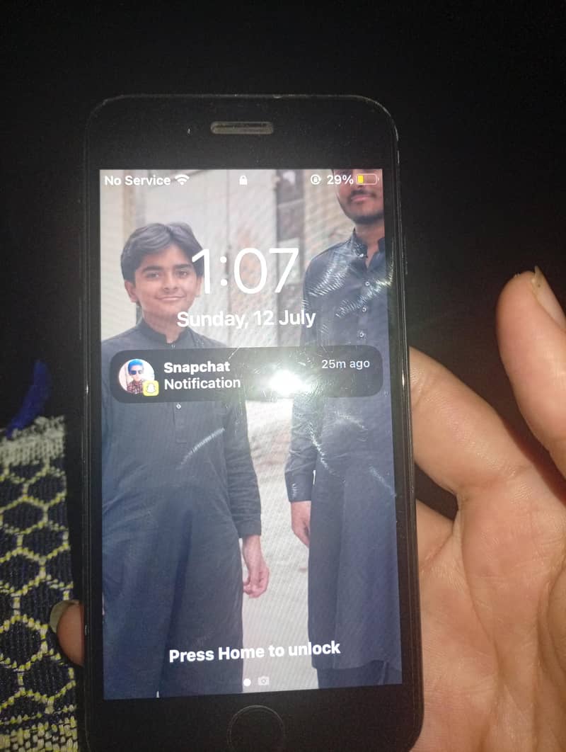 Apple iPhone 7 1