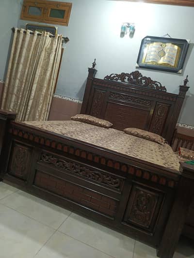 90000 pure wood bed and dressing table
