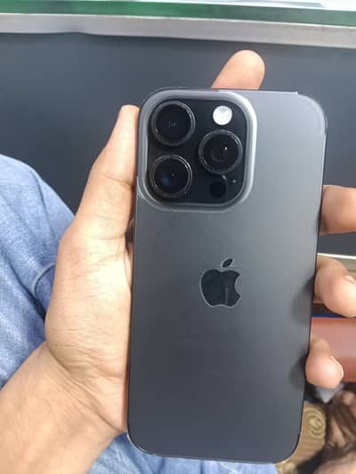 Apple iPhone 16 Pro