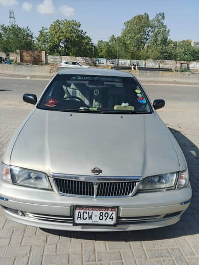 Nissan Sunny 2000