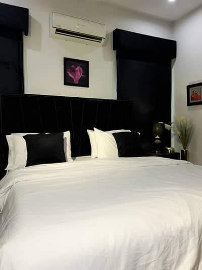 2 BHK furnished apartment daily basis and weekly available