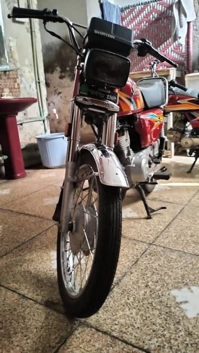 CG 125