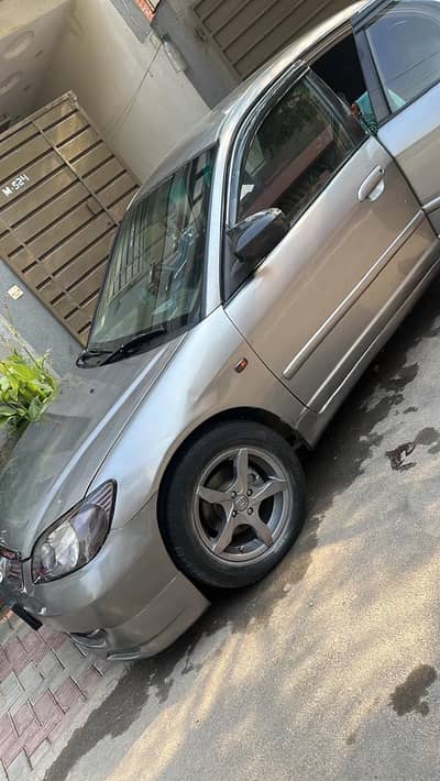 Honda Civic EXi 2005