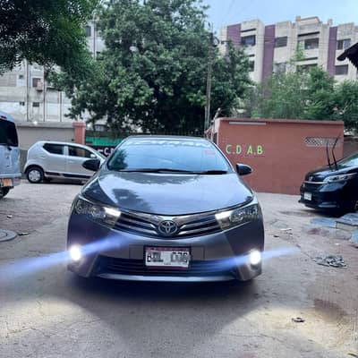 Toyota Corolla Altis 2015