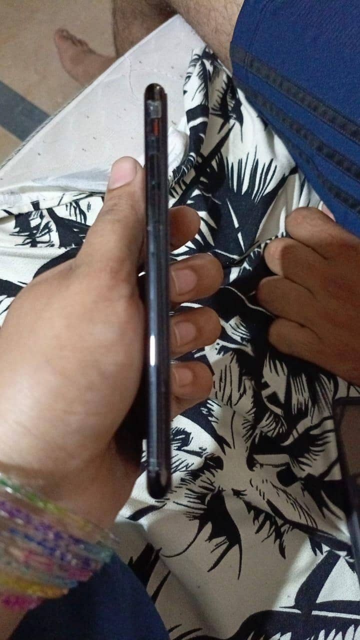 Apple iPhone 7 2