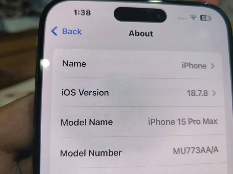 Apple iPhone 15 Pro Max 2