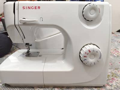 Singer Sewing Machine (Model# 8280)