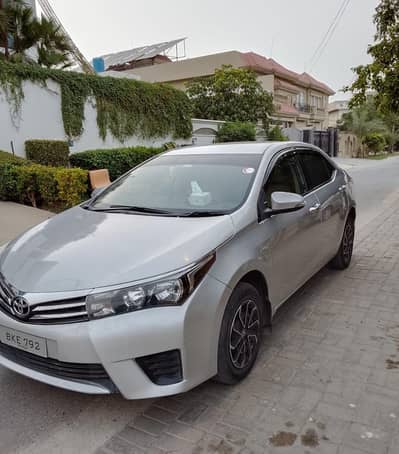 Toyota Corolla GLI 2017 Dr. use car