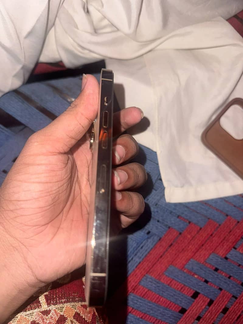 Iphone 13 pro 0