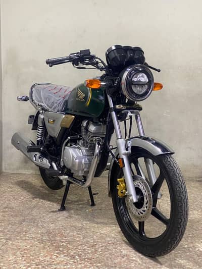 Honda cg 150cc 2025 model ( 2000 used only )