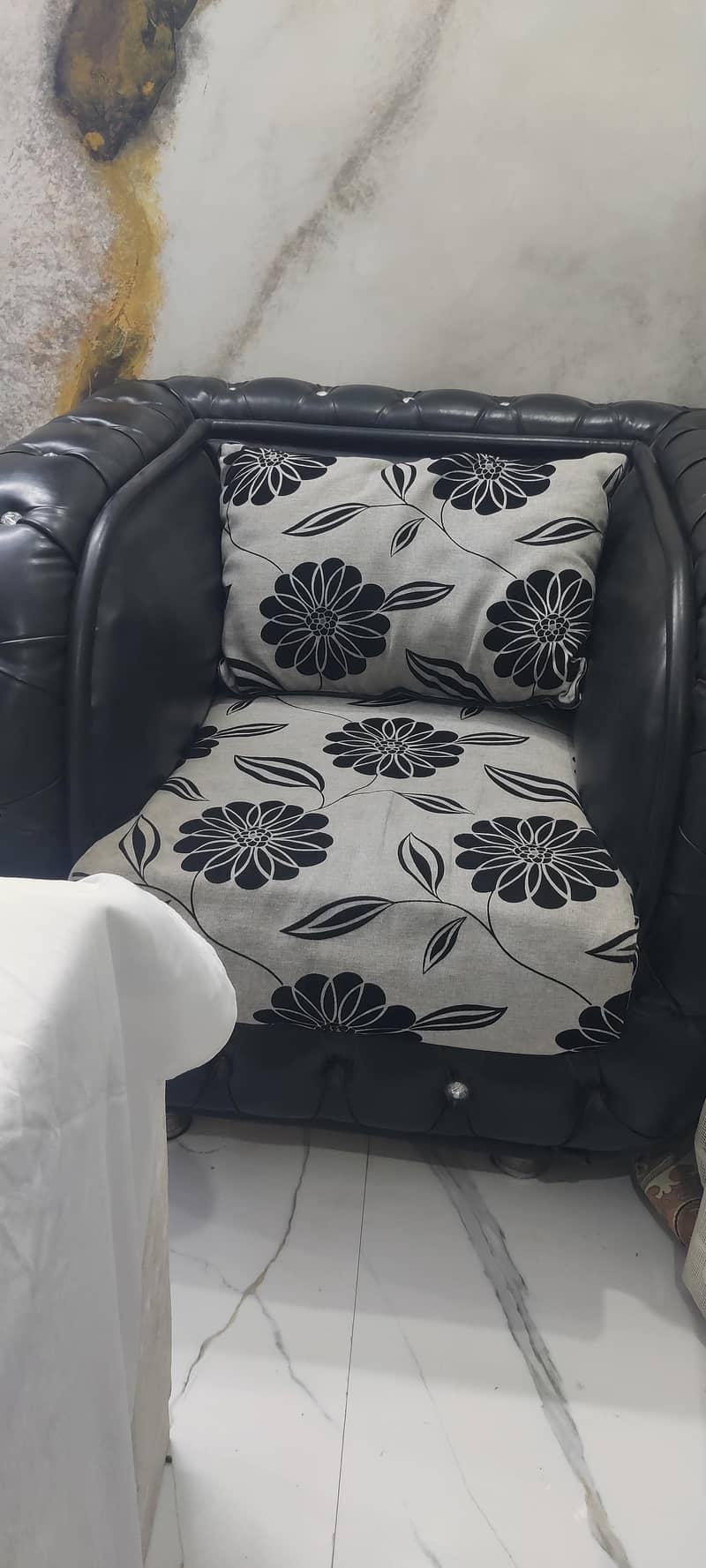 7 Seaters Sofa Set 1