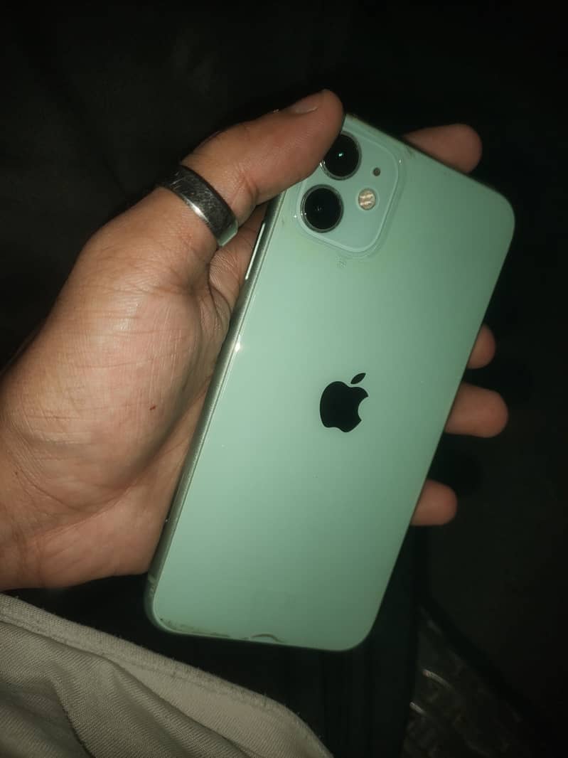 Apple iPhone 11 5