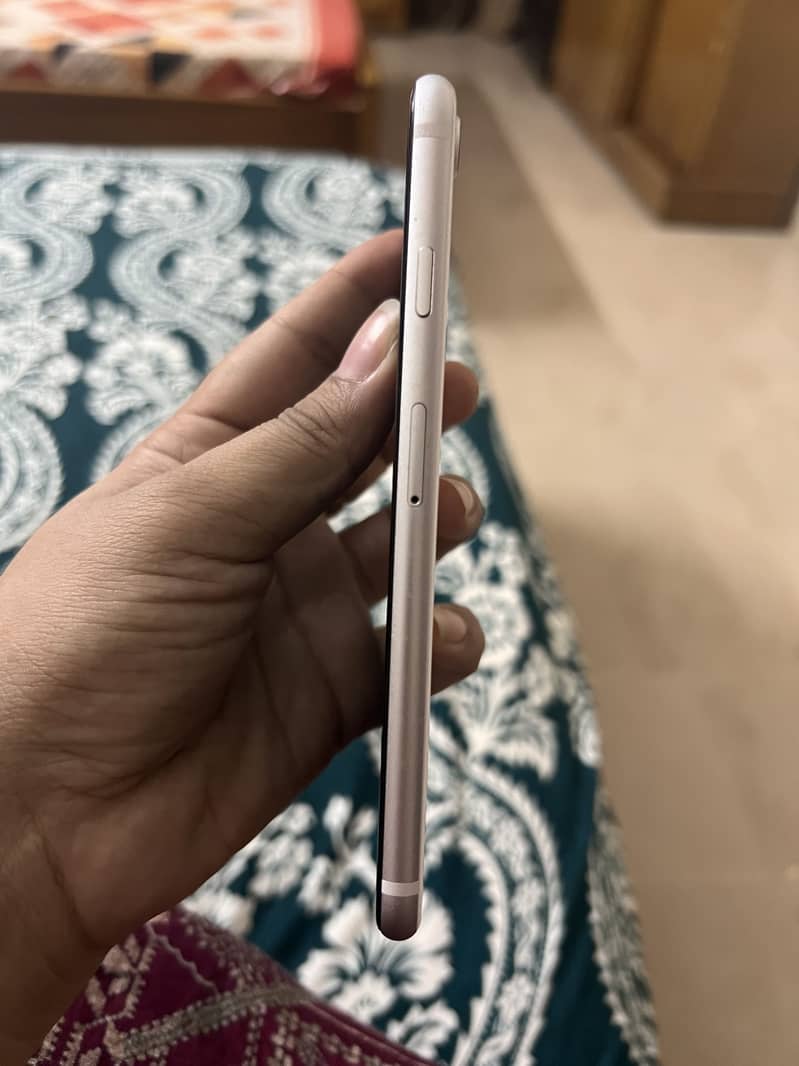 Apple iPhone SE 2