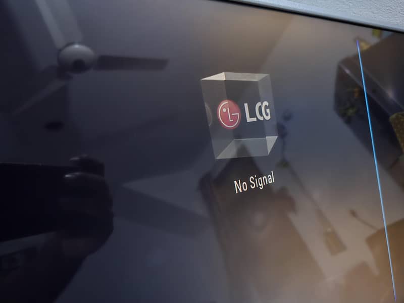 Orient and LG Simple LED. 4