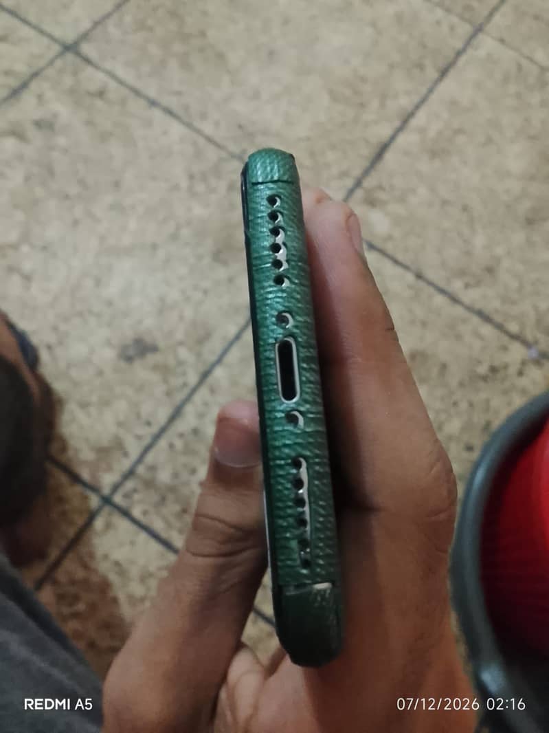 Apple iPhone X 1