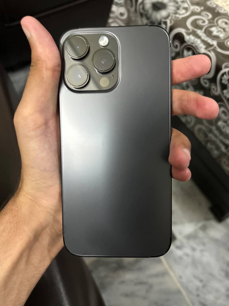 Apple iPhone 14 Pro Max 2