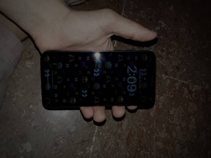 Apple iPhone X 6
