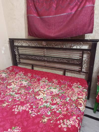 6x6 bed without mattress