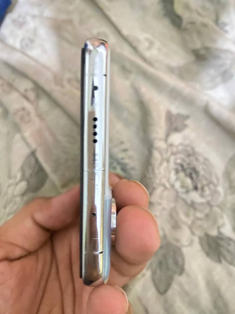 Tecno CAMON 40 3