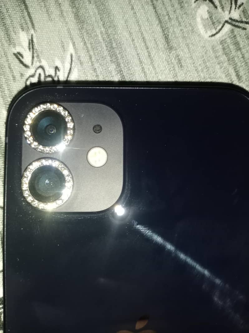 Apple iPhone 12 2