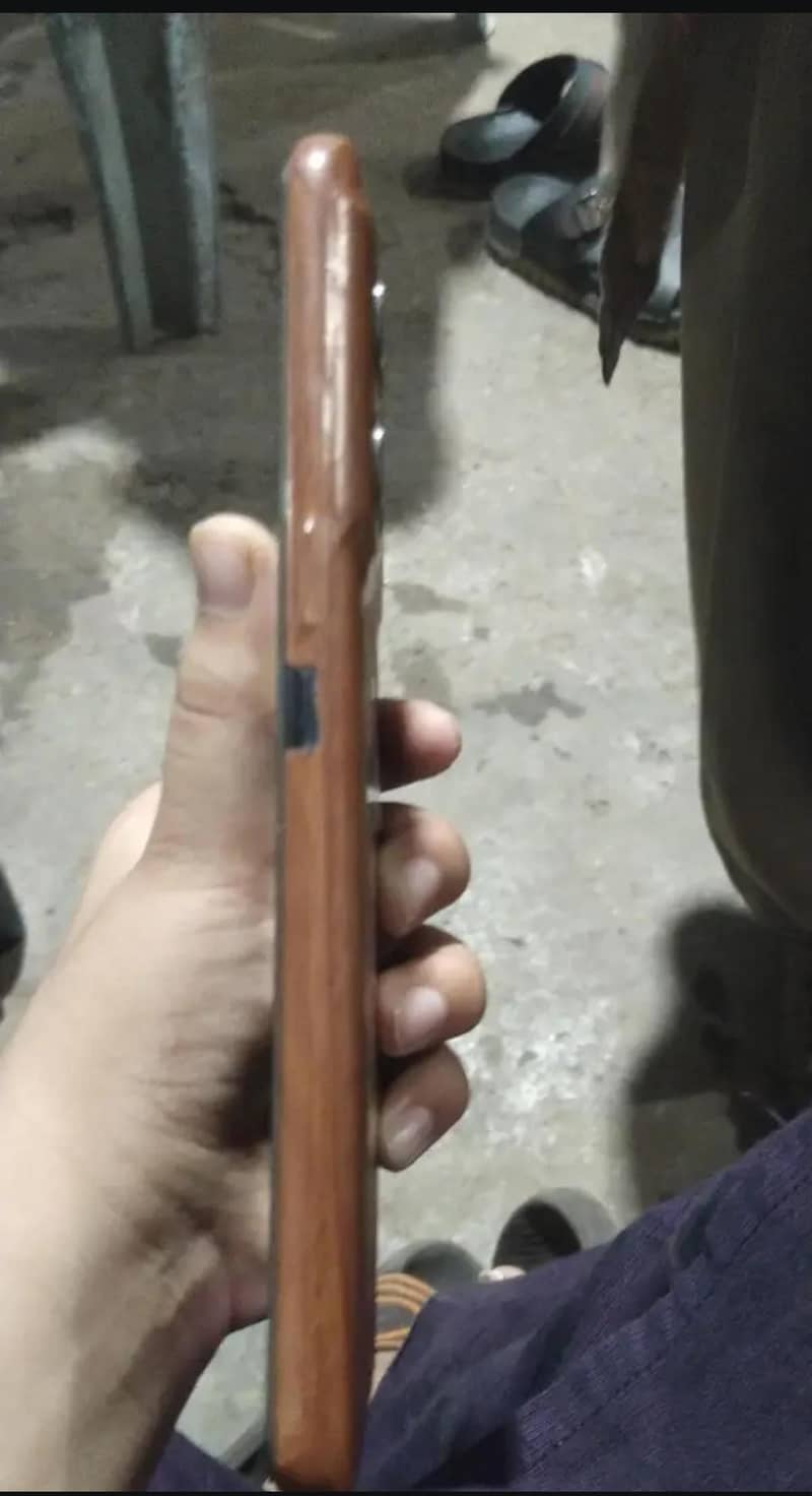 One Plus 10T 1