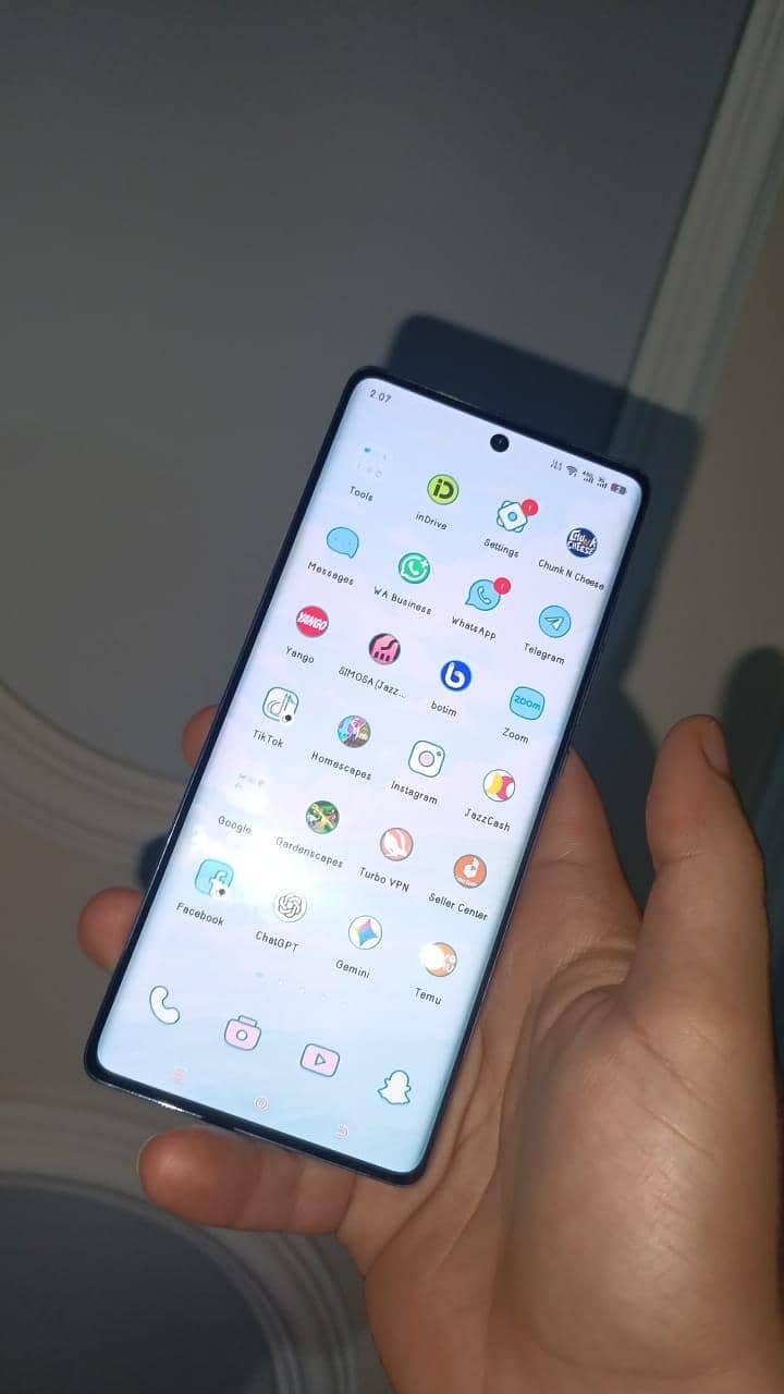 Tecno CAMON 30S 3