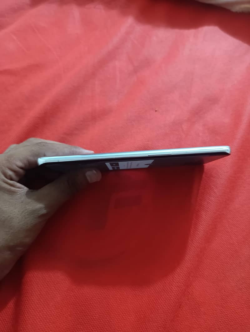 One Plus 9 Pro 4