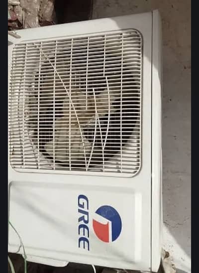 Gree 1.5 ton Non Inverter