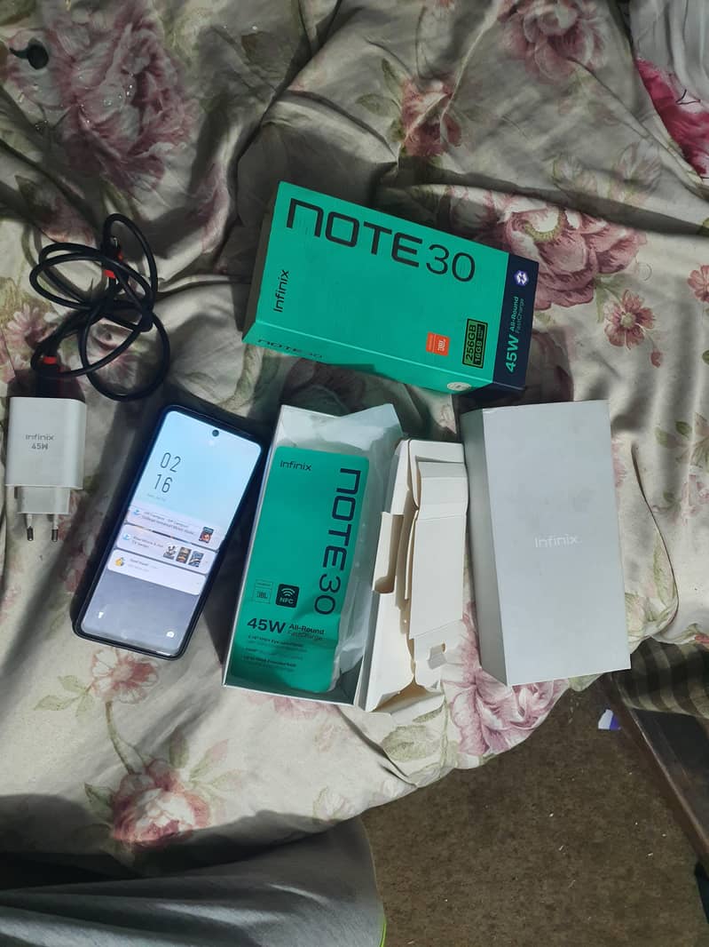 Infinix Note 30 9