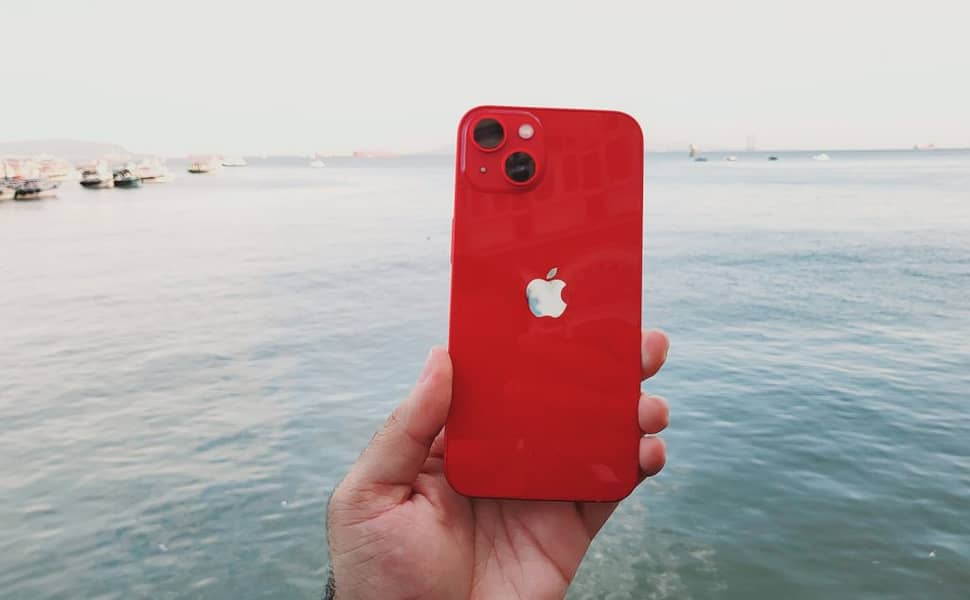Apple iPhone 13 1