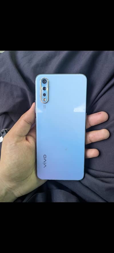 Vivo S1
