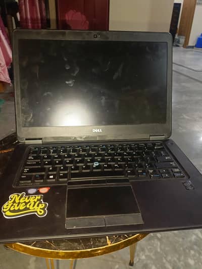 Dell Latitude E7450 Core i5 (5th Gen) / 8GB RAM