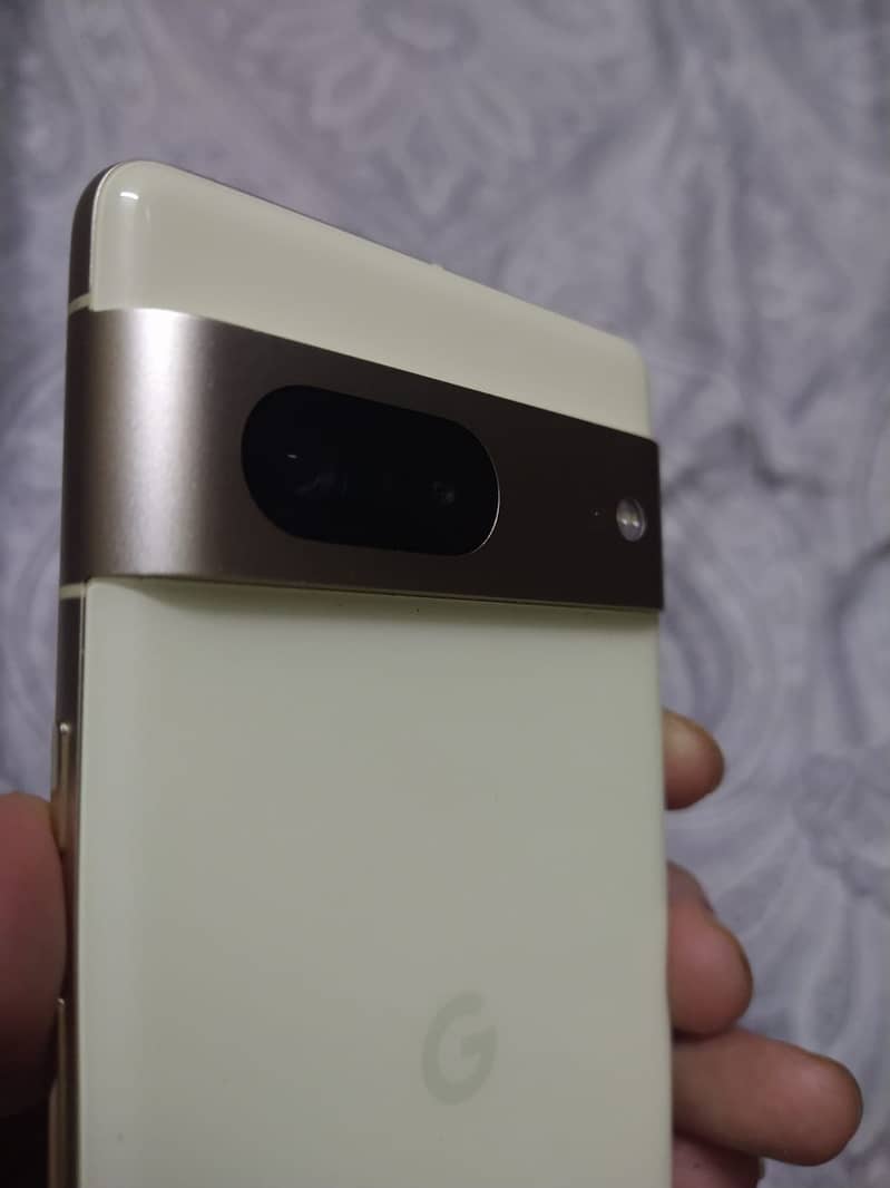 Google Pixel 7 2
