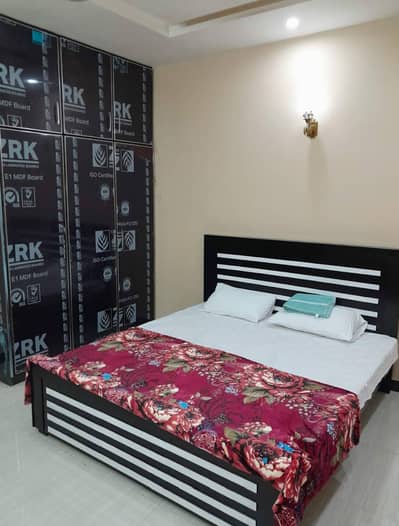 Luxury Girls Hostel Near by UCP