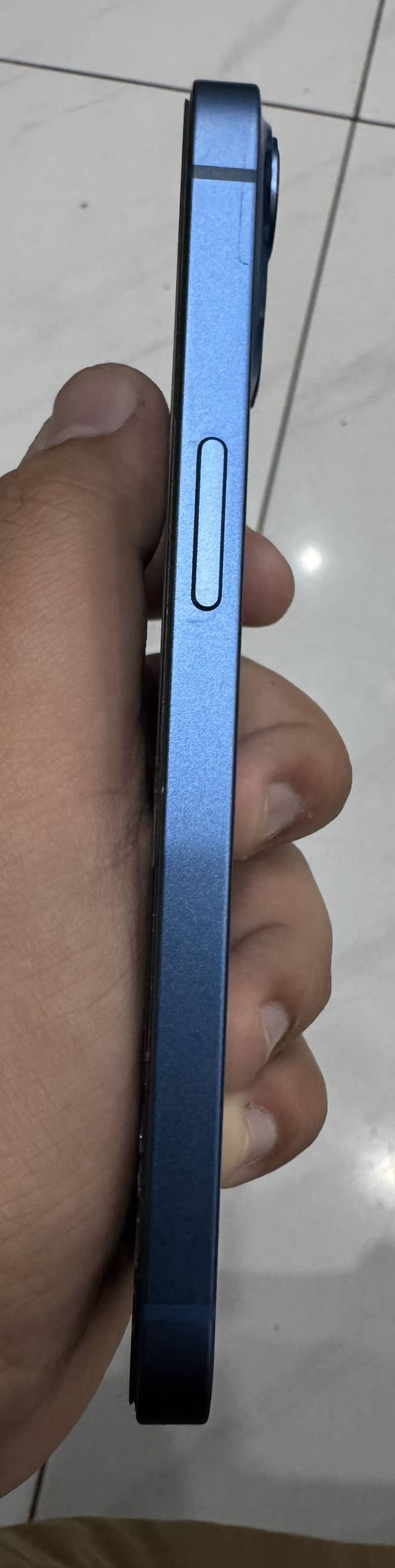 Apple iPhone 13 2