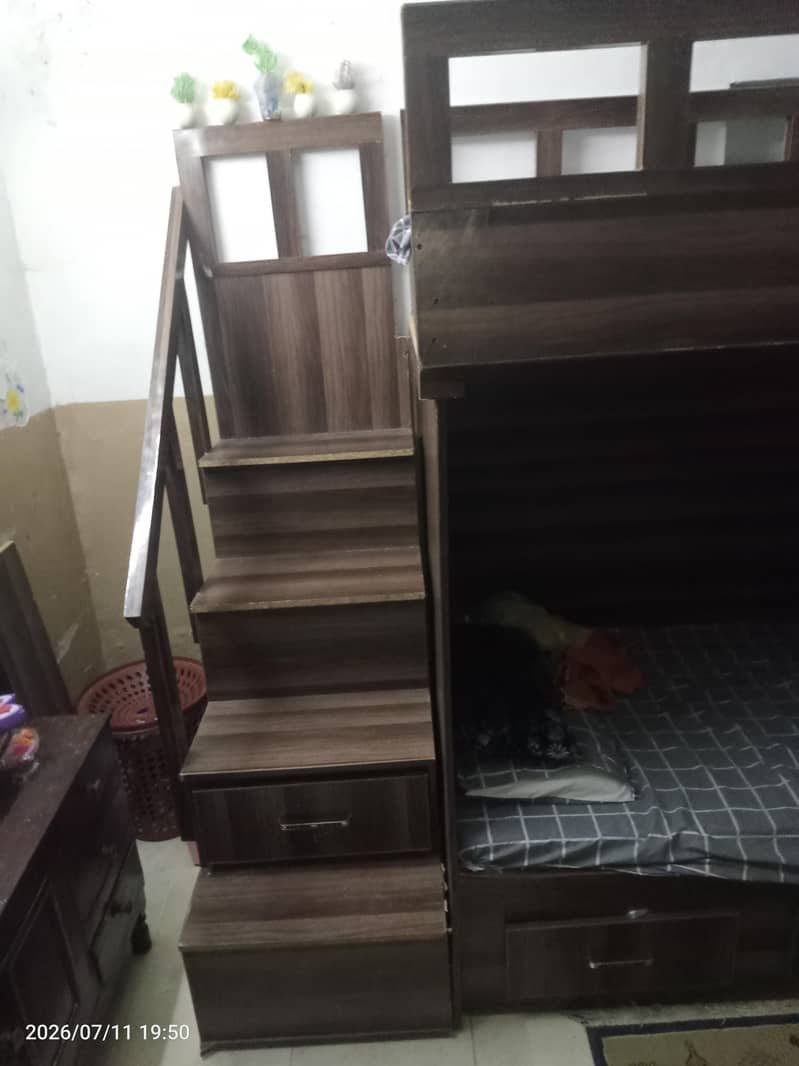 kis bed 1