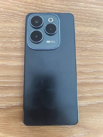 Infinix Hot 40 Pro