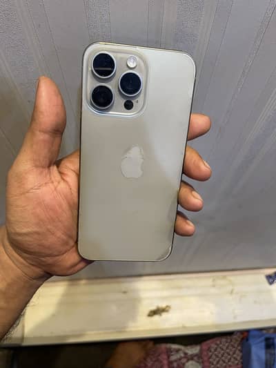Apple iPhone 15 Pro Max